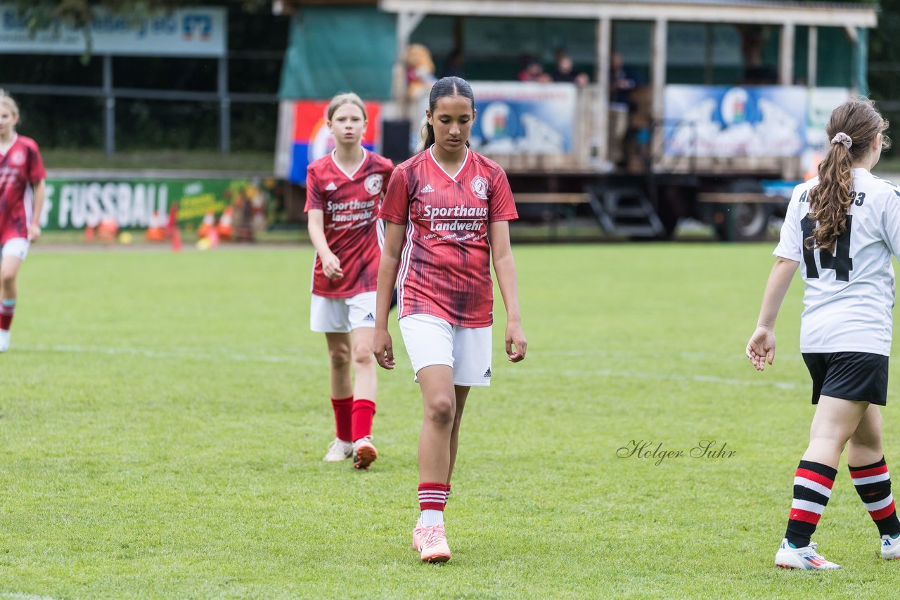 Bild 220 - Loewinnen Cup
